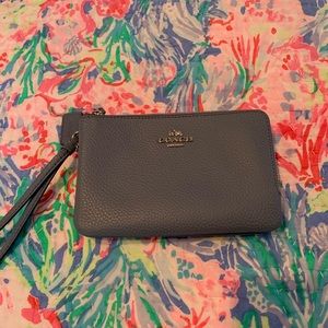 EUC Coach Wristlet